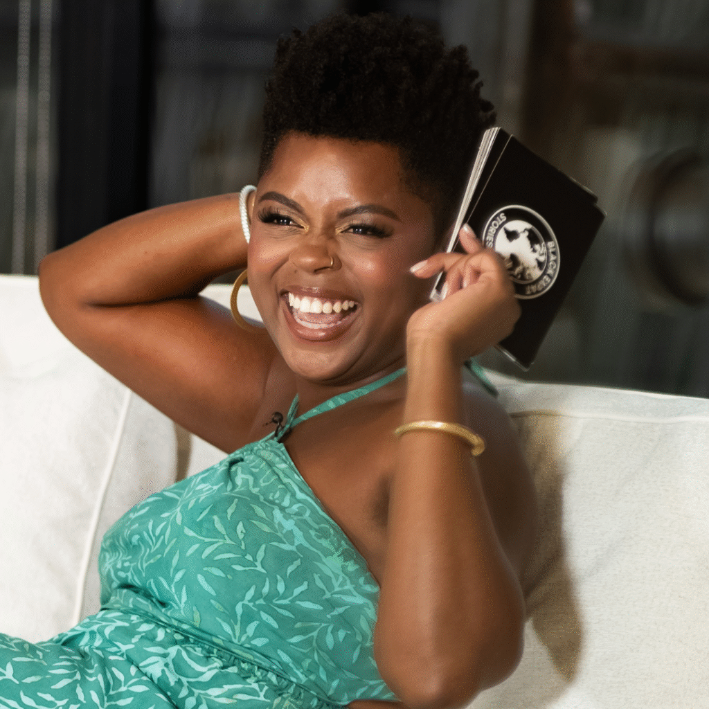 courtney bowden expert